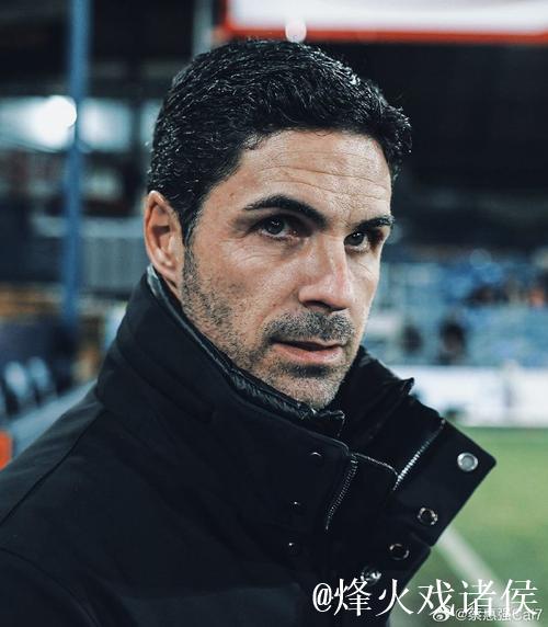 鲁尼：阿森纳有望英超夺冠，维拉实力尚需提升