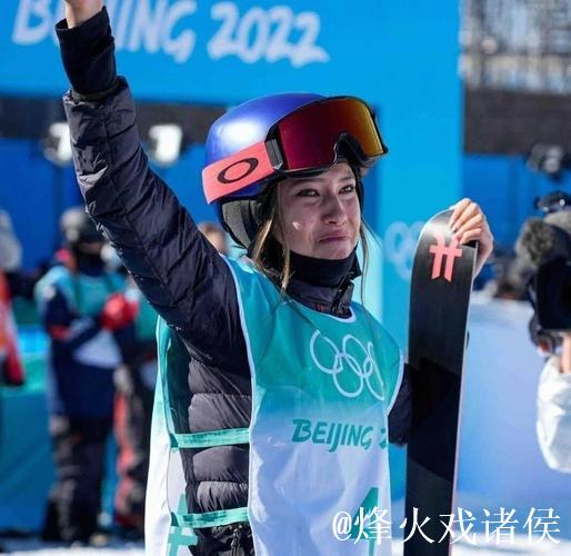 谷爱凌携手蒙牛，共同开启米兰冬奥新纪元